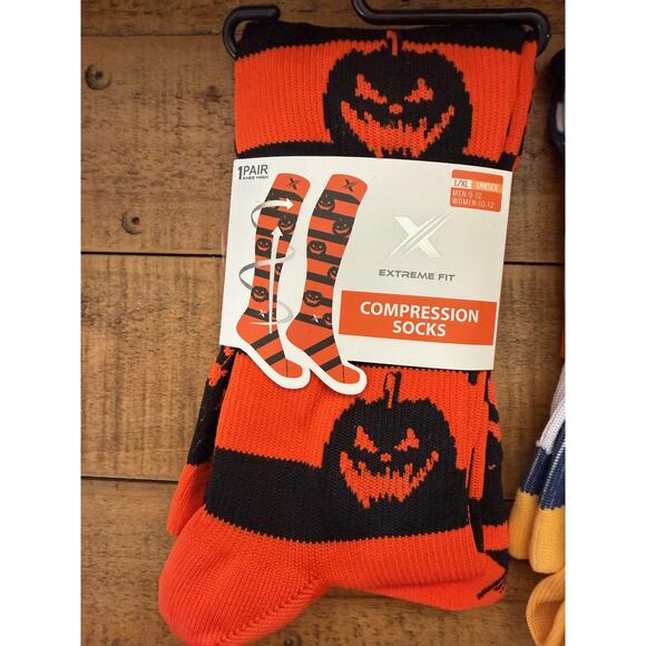 Extreme Fit Compression Socks L/XL Halloween 3 Pairs Pumpkin Ghost Candy Corn - Picture 3 of 5